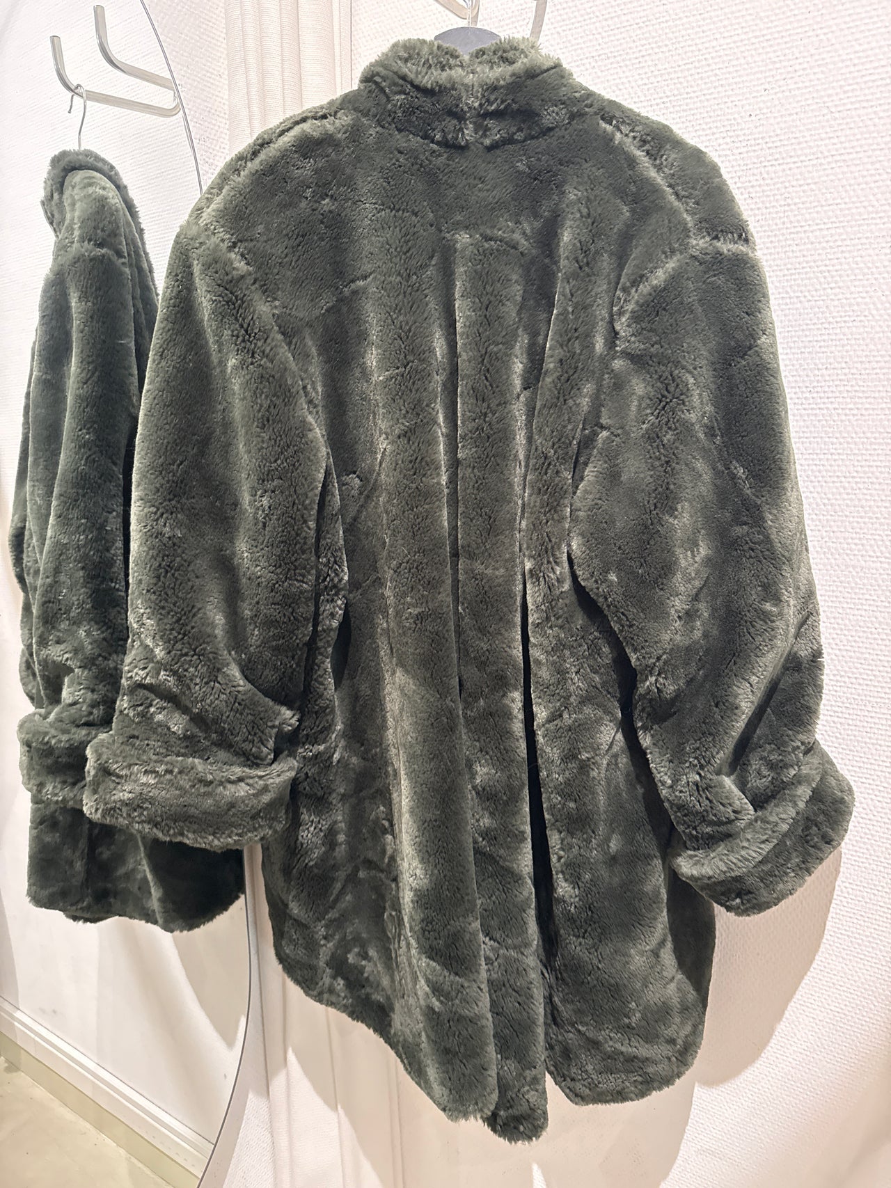 Fausse fourrure kaki m/l live