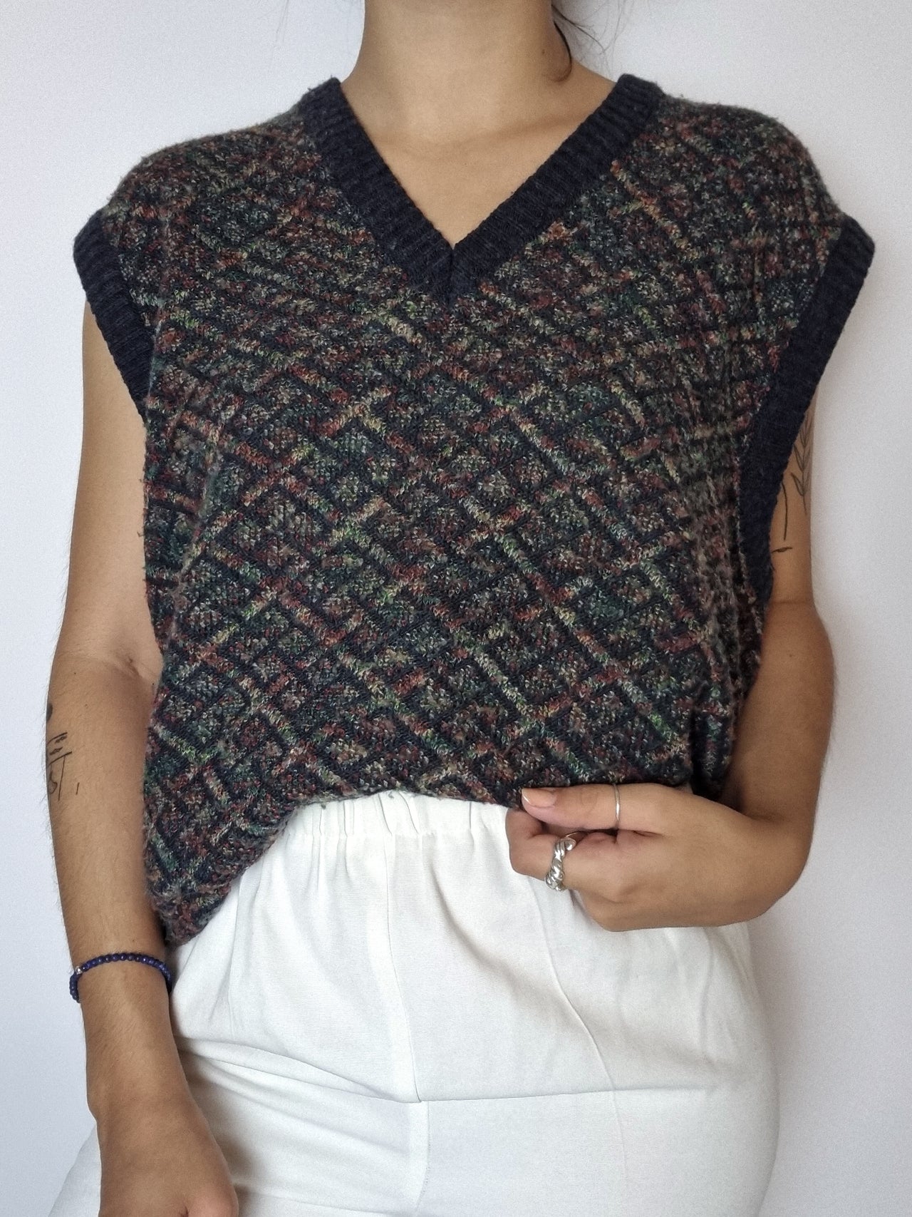 Vintage knitted vest M/L