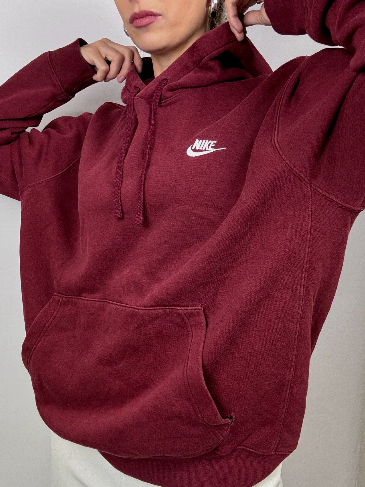Pull à capuche Nike bordeaux