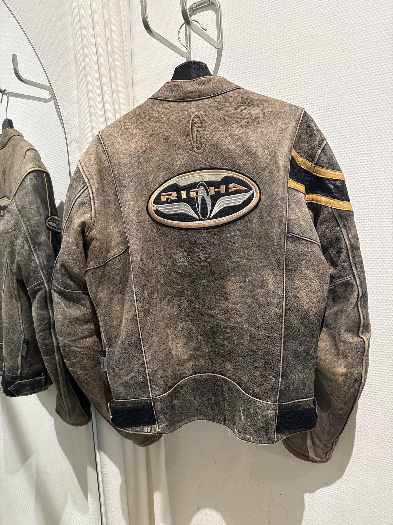 Veste de moto en cuir S/M live