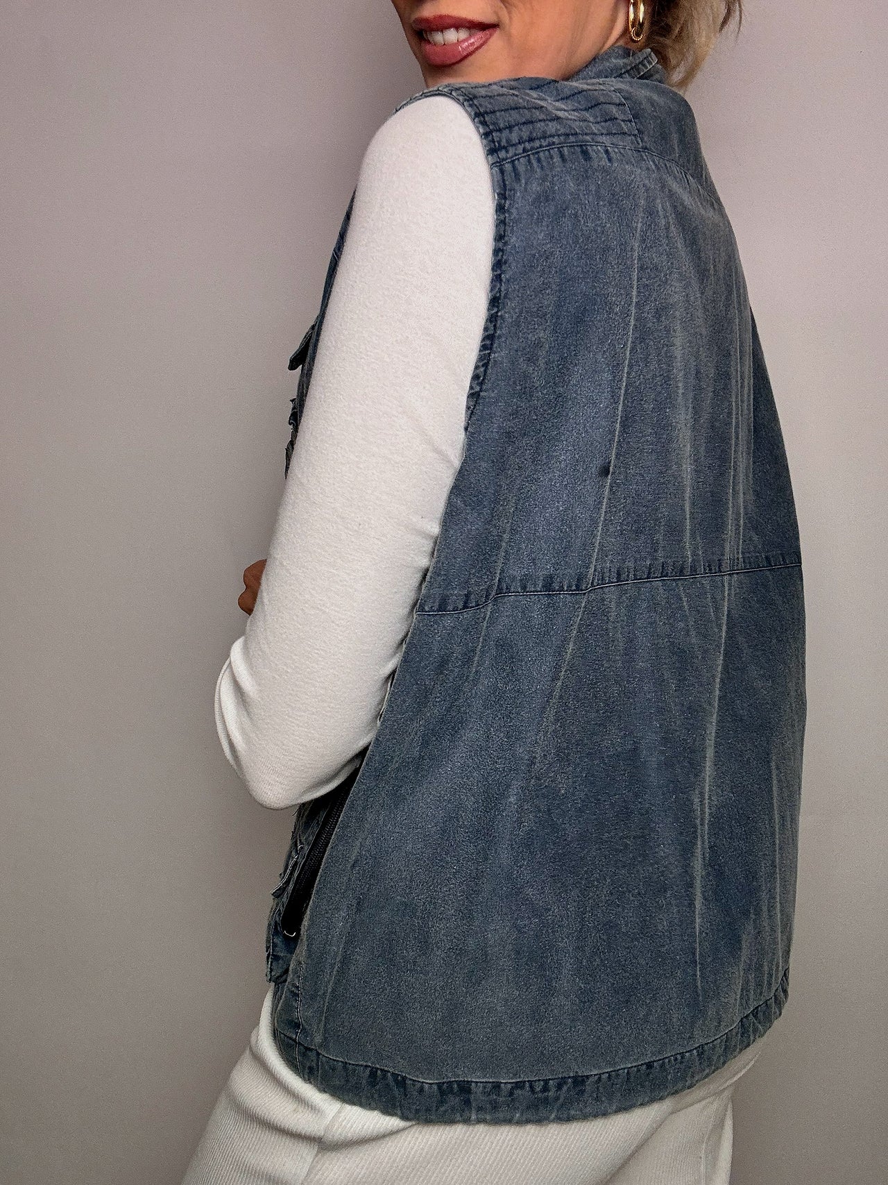 Vintage L navy fishing vest