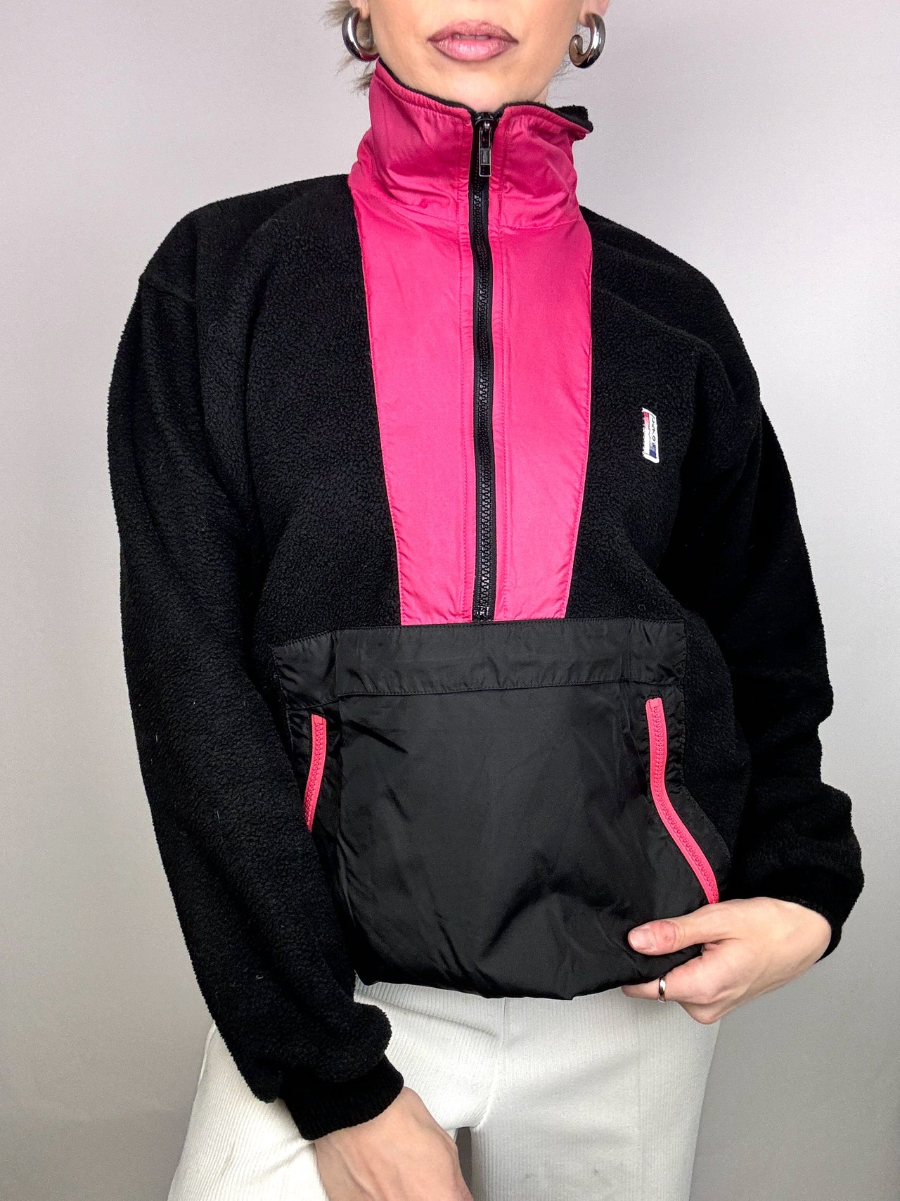 Black and pink graphic fleece S/M vintage
