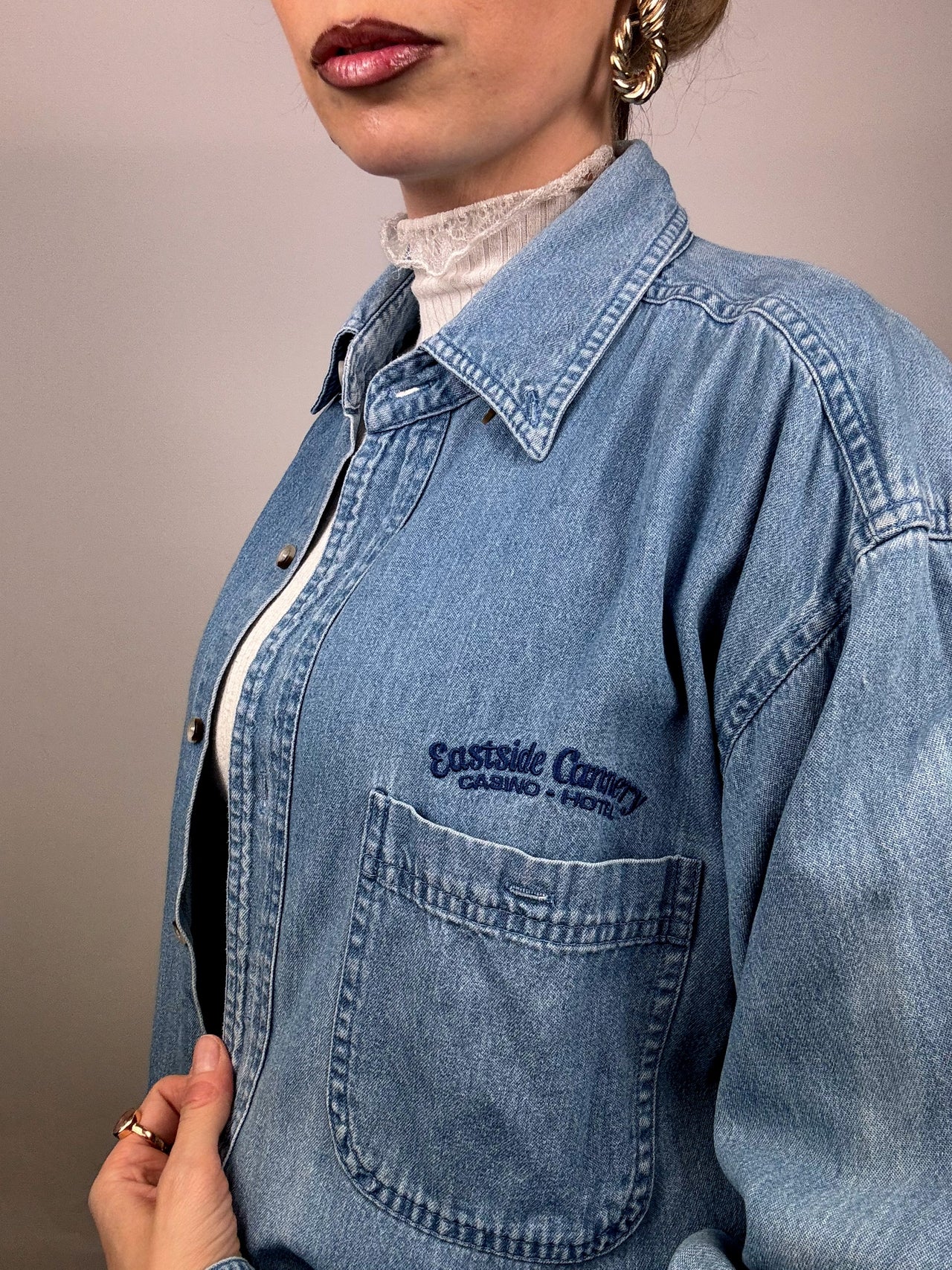 Vintage L denim shirt