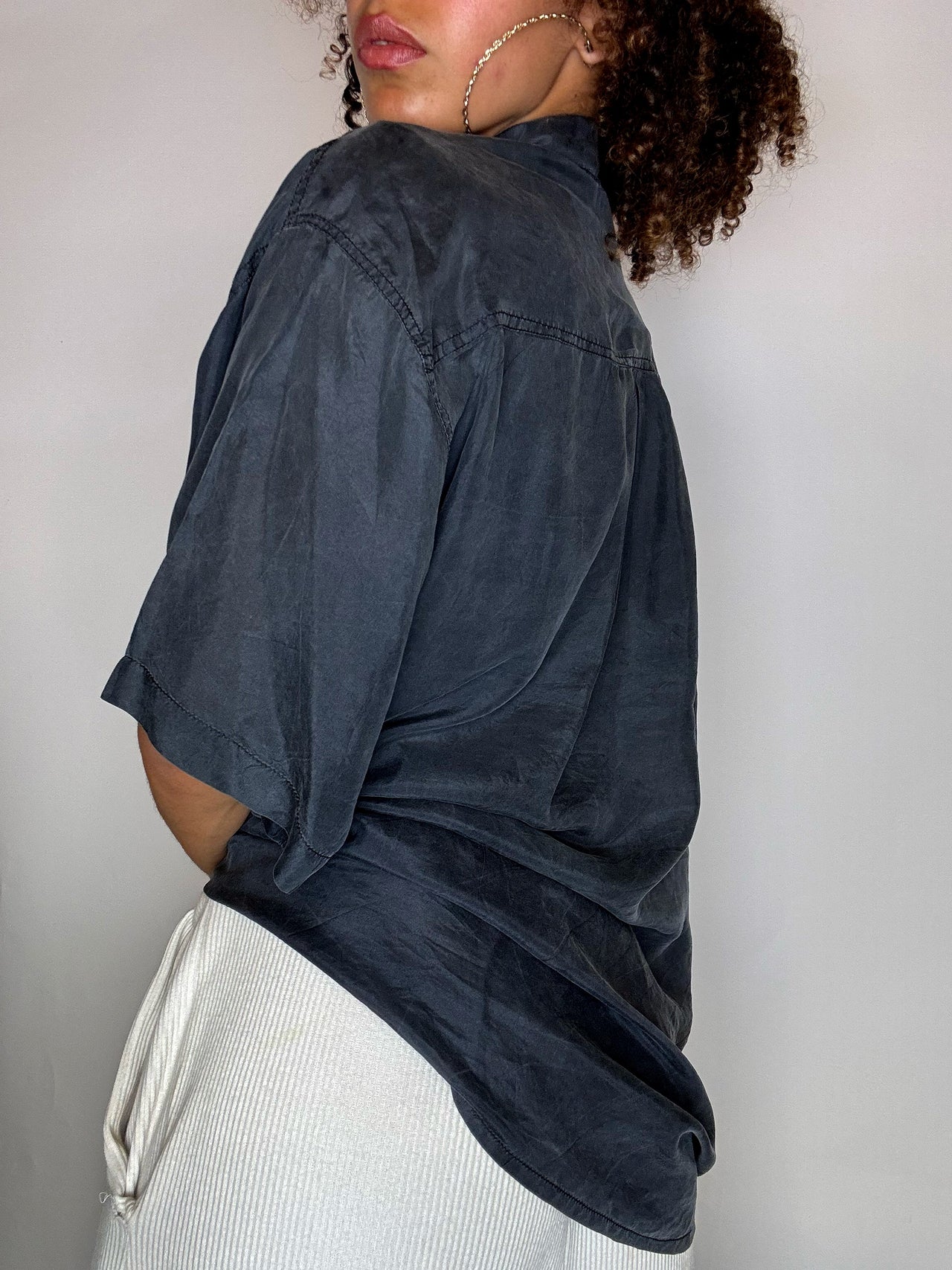 Chemise en soie grise L vintage