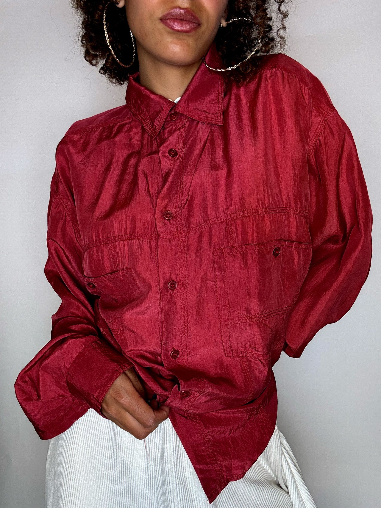 Chemise en soie rouge M vintage