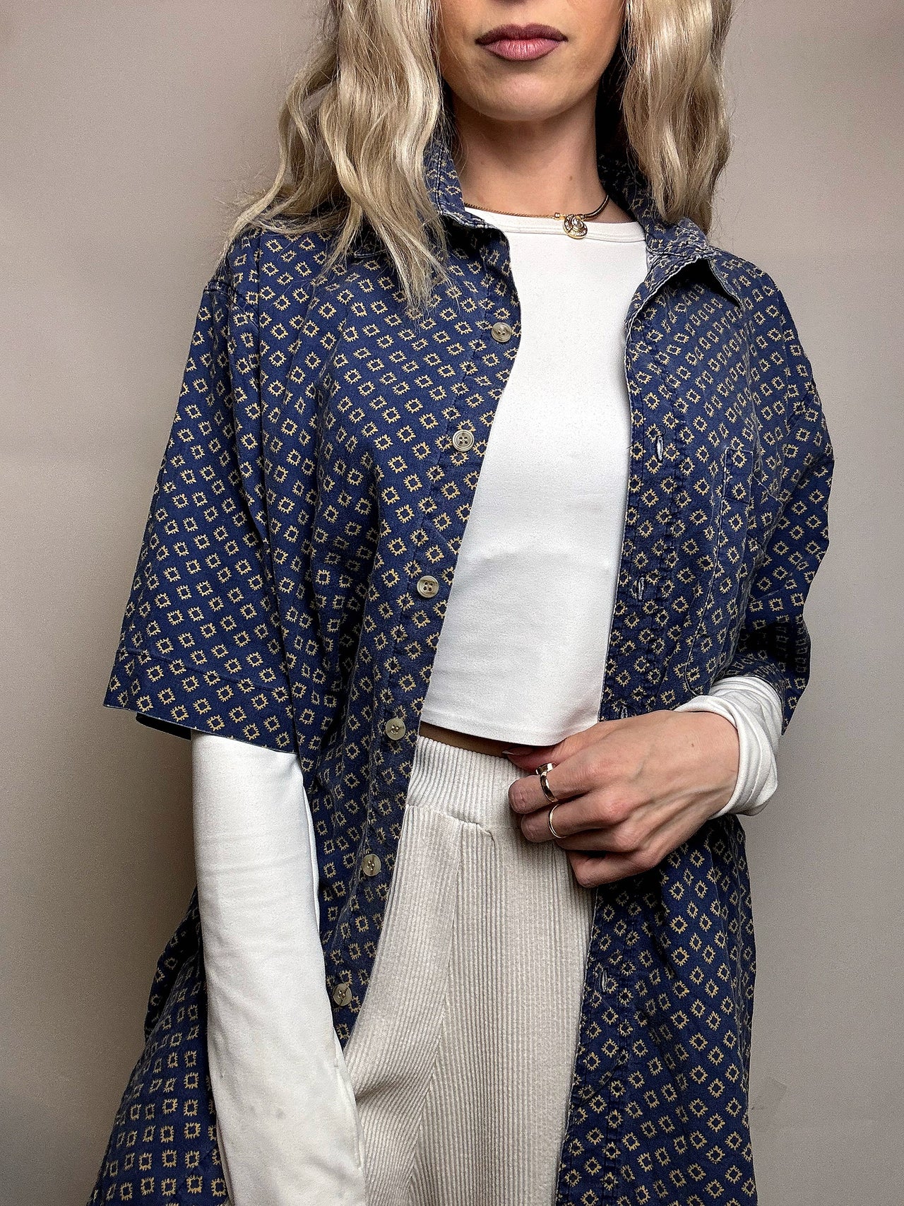 Chemise à manches courtes graphique L vintage