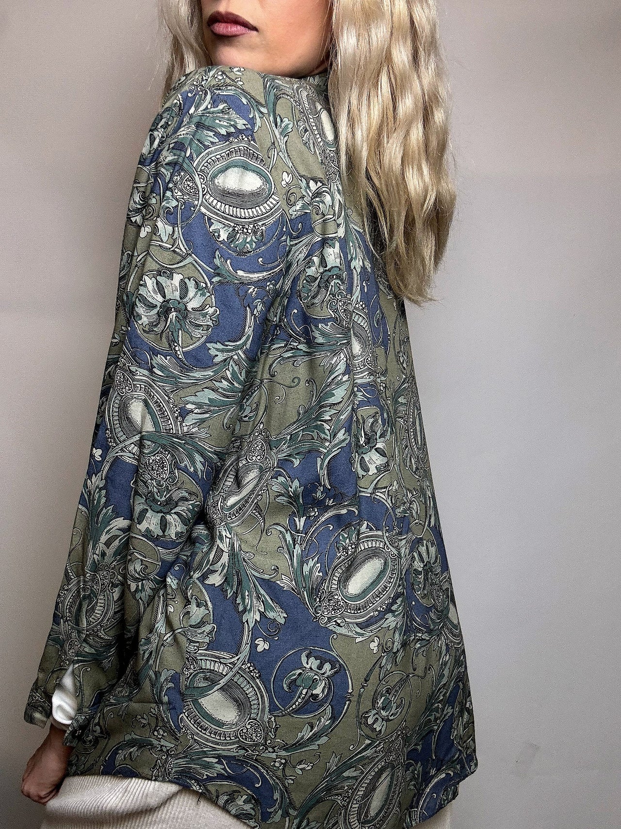 Chemise à manches longues graphique M vintage