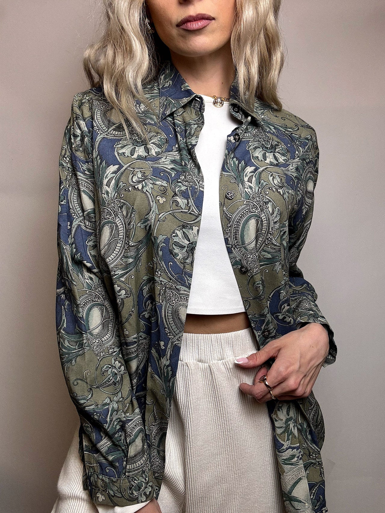 Chemise à manches longues graphique M vintage