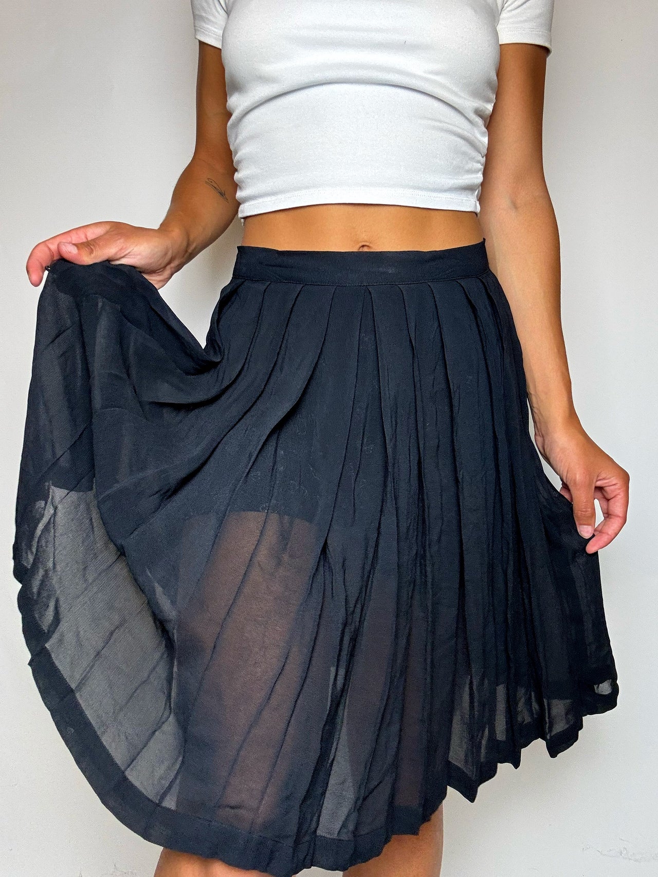 Jupe plissée noire S/M vintage