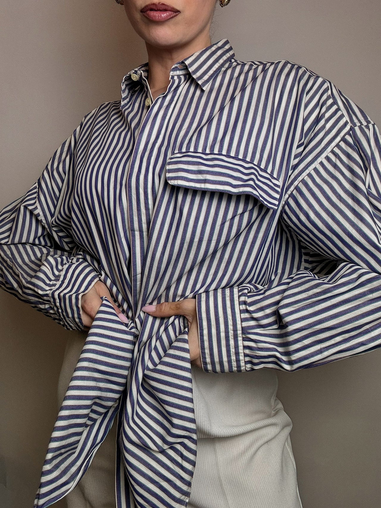 Vintage M weiß und marine gestreiftes Baumwollhemd