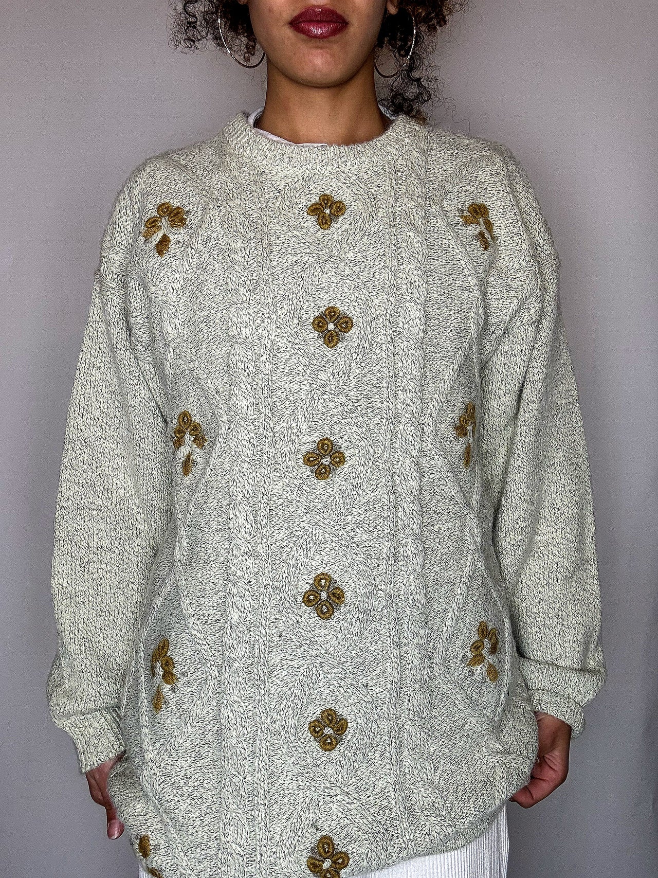 Pull col rond avec détail L vintage