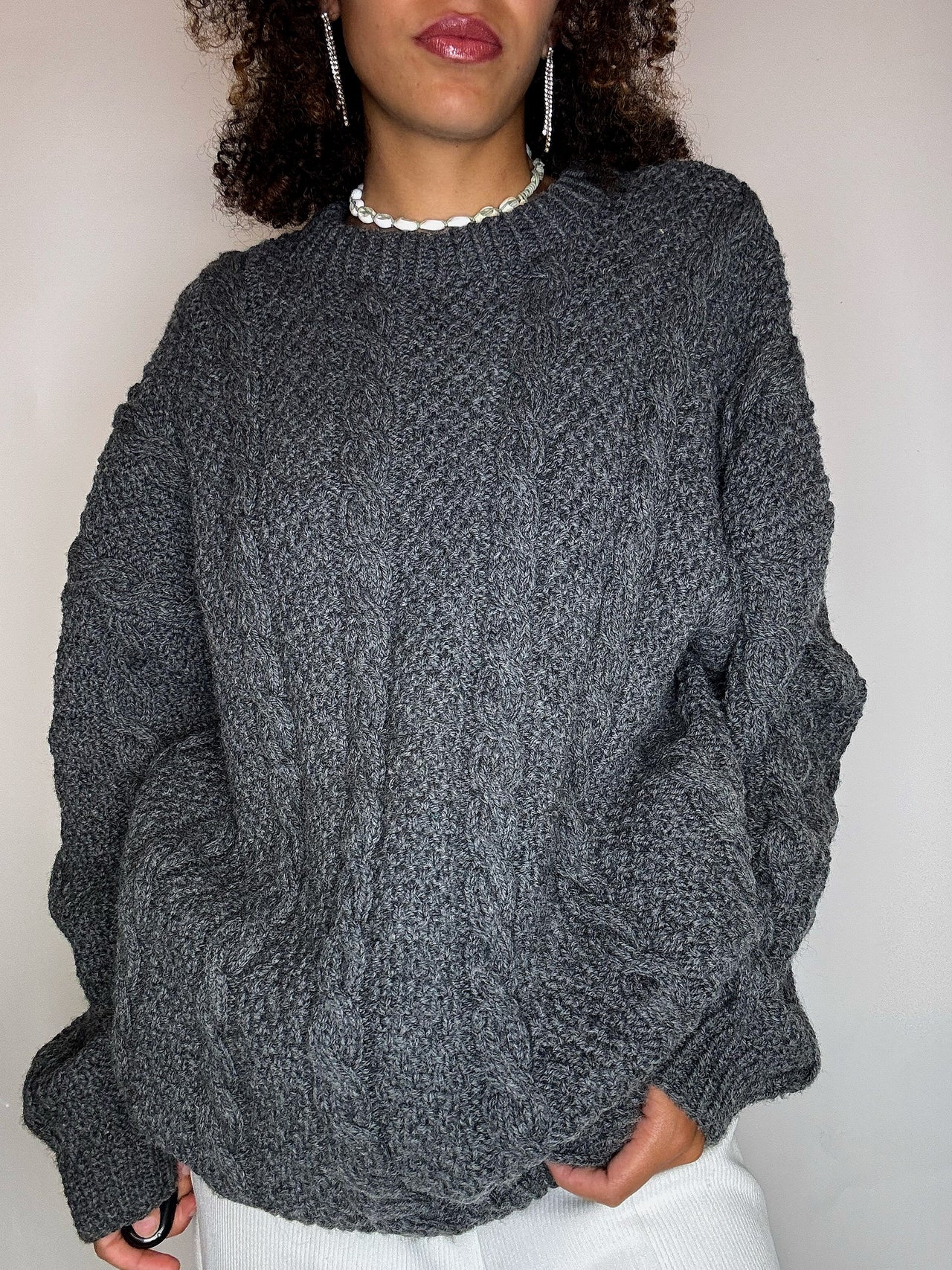 Pull col rond en maille tressée gris XL vintage