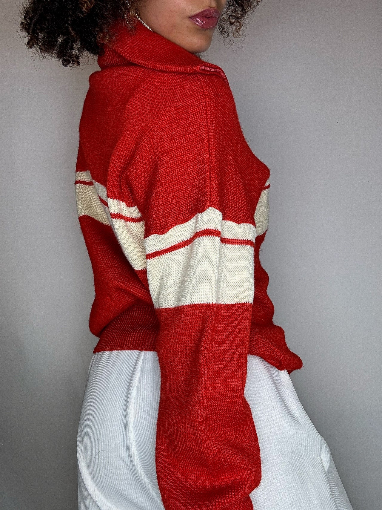 Pull col cheminée rouge M vintage