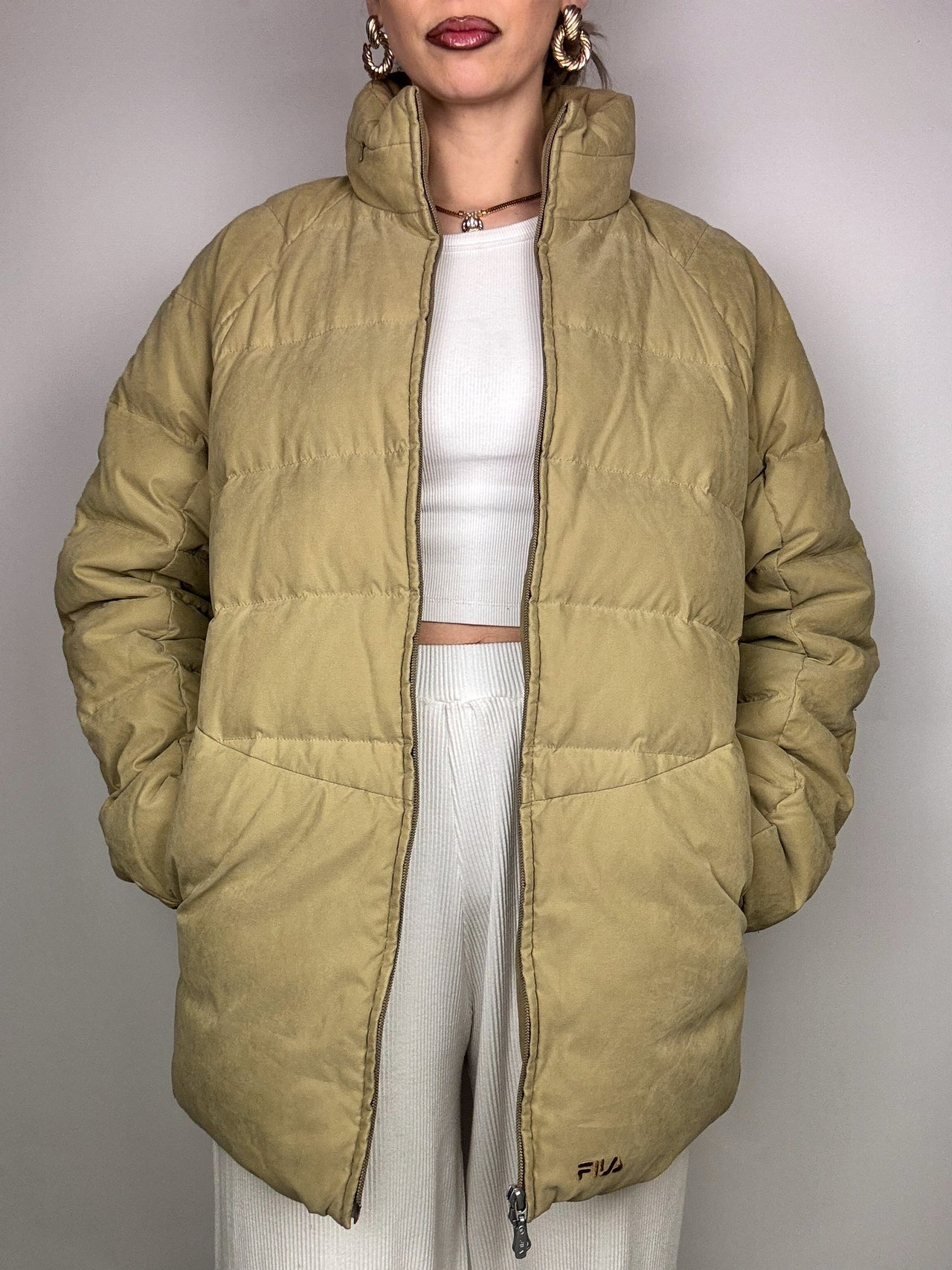 FILA L vintage beige soft puffy down jacket