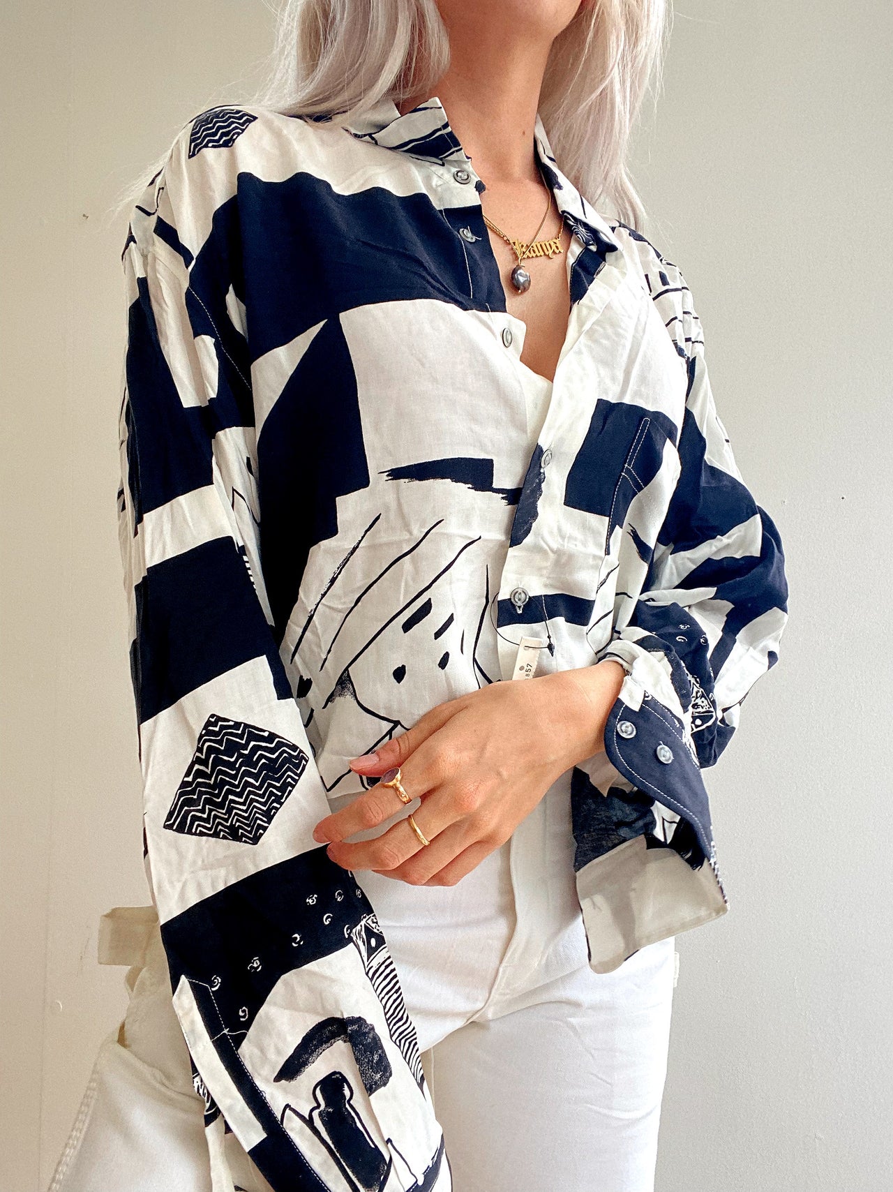 Vintage 80/90er Jahre weiß und schwarz gemustertes Hemd XL