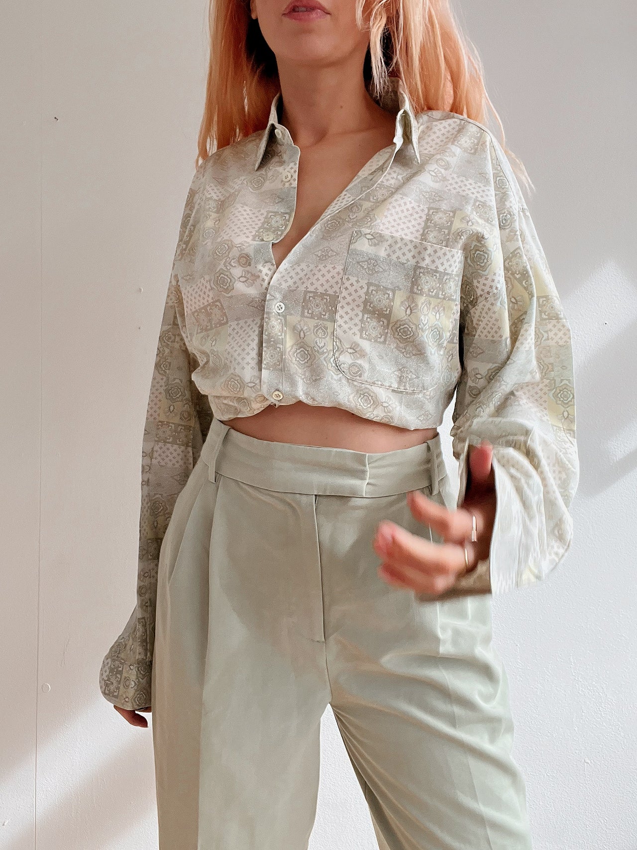 Chemise vintage 80’s 90’s beige à motifs