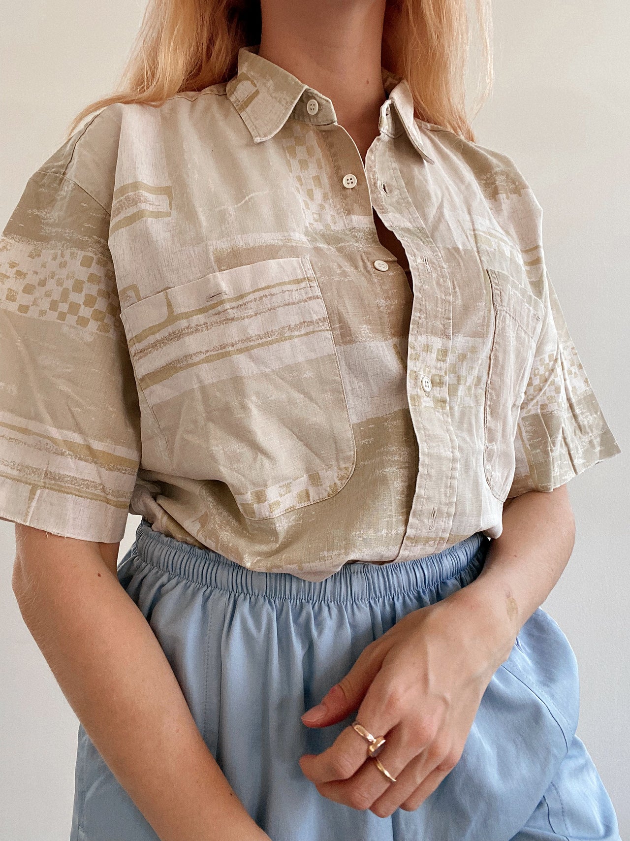 Beiges Vintage-Hemd aus den 80er/90er Jahren