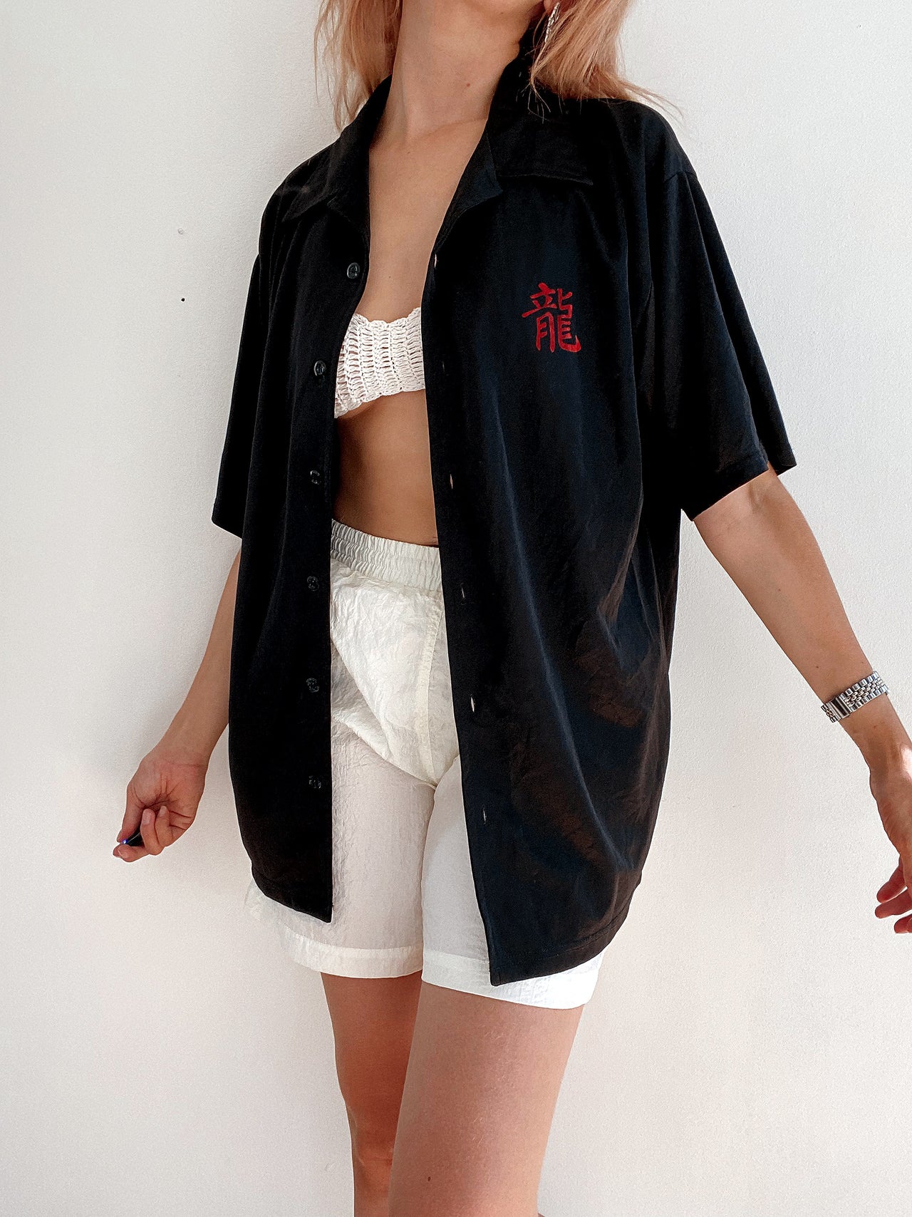 Chemise Vintage 80/90s noire et rouge dragon