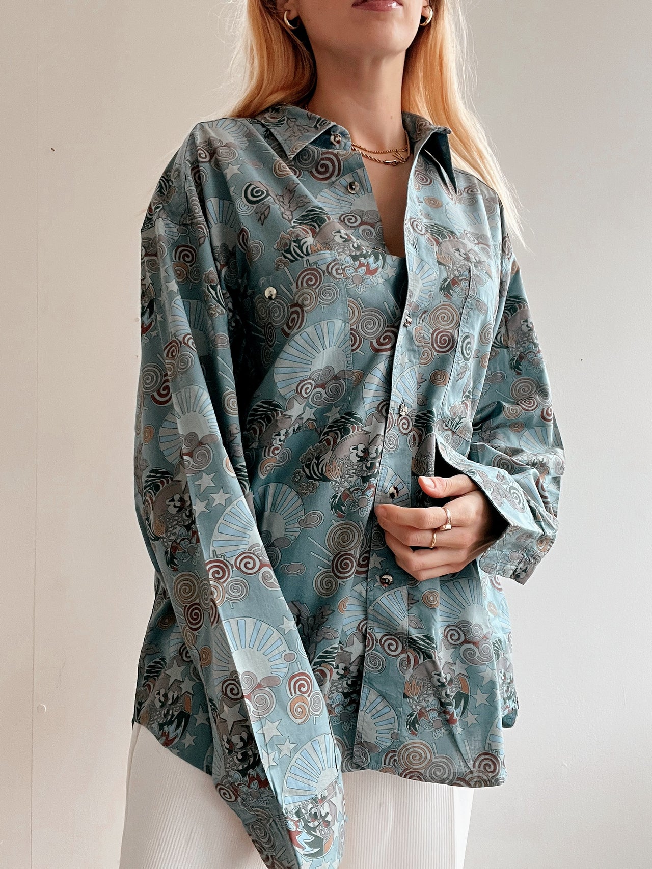 Vintage 80/90er Jahre hellblau gemustertes Hemd XL