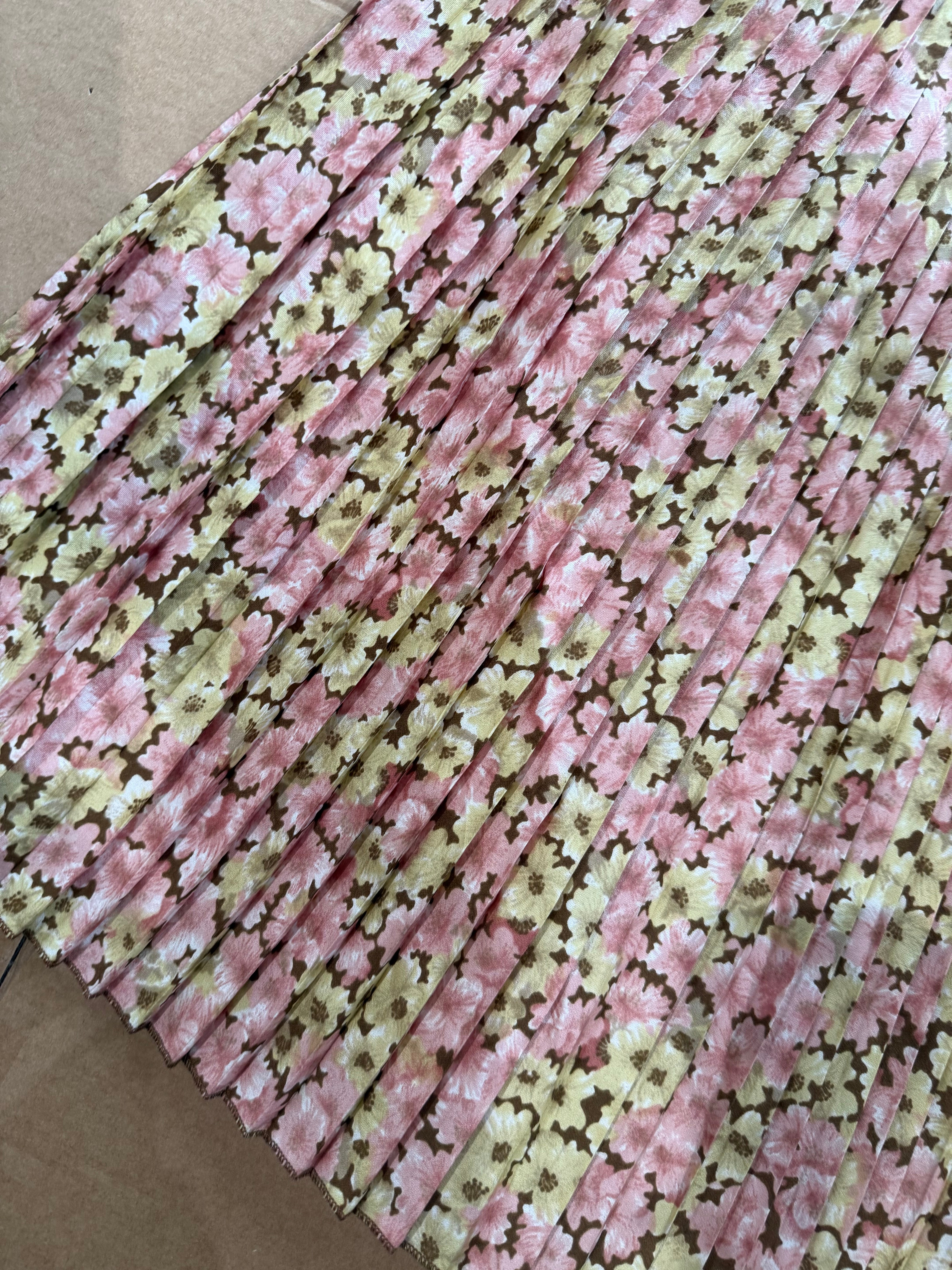 Jupe plissée à fleurs beige et rose S