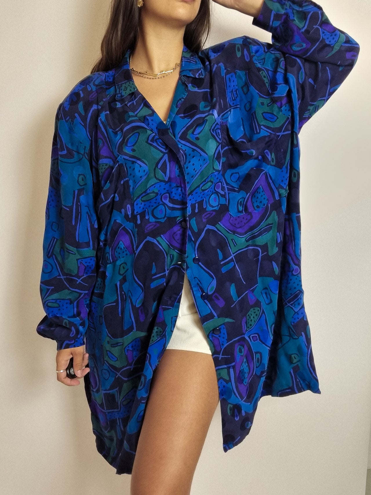 XL vintage blue patterned shirt