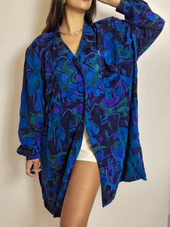 XL vintage blue patterned shirt