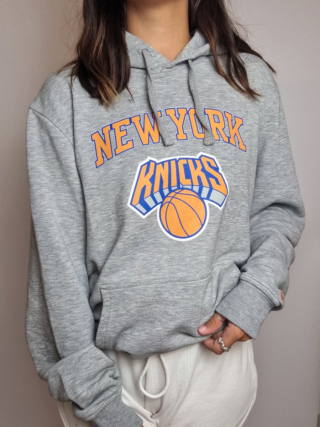 Vintage New York Knicks gray sweater