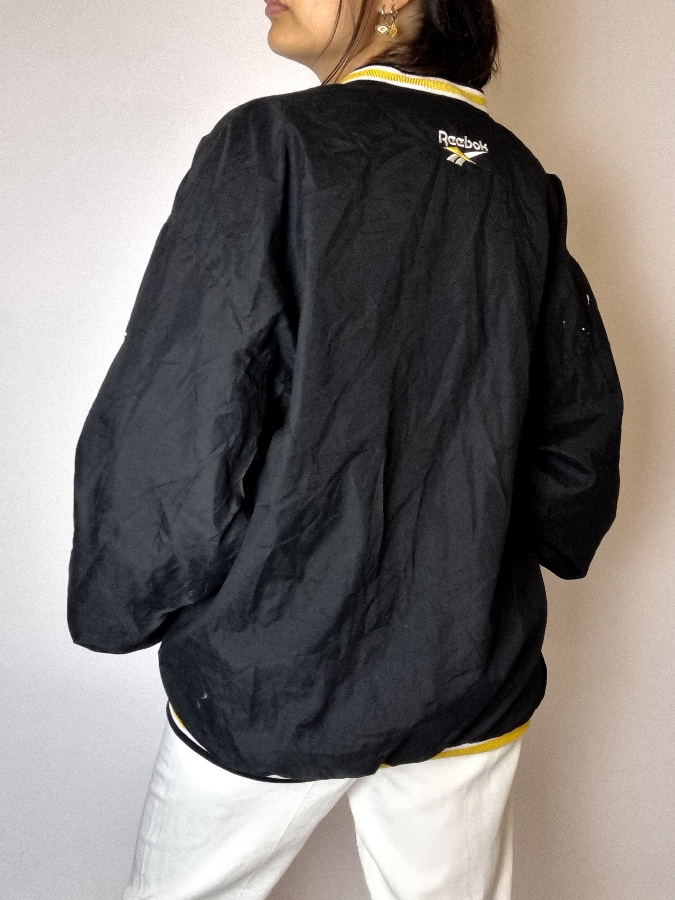 NFL Outwear Vintage XL Black Sweater 