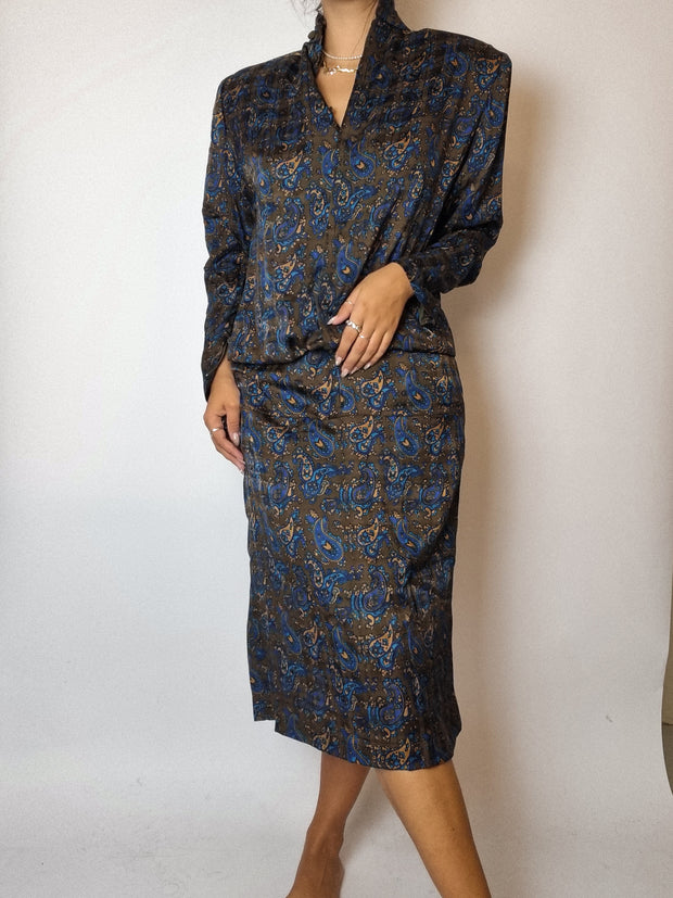 Khaki-Kleid mit Vintage-Mustern M/L