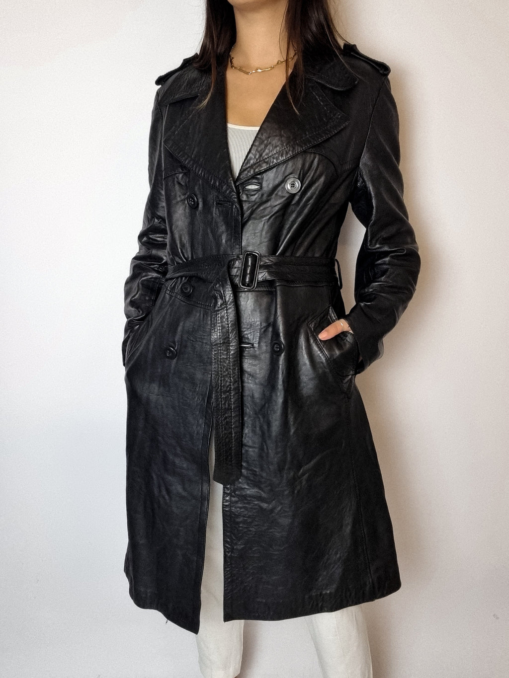 Vintage schwarzer Leder-Trenchcoat S/M 