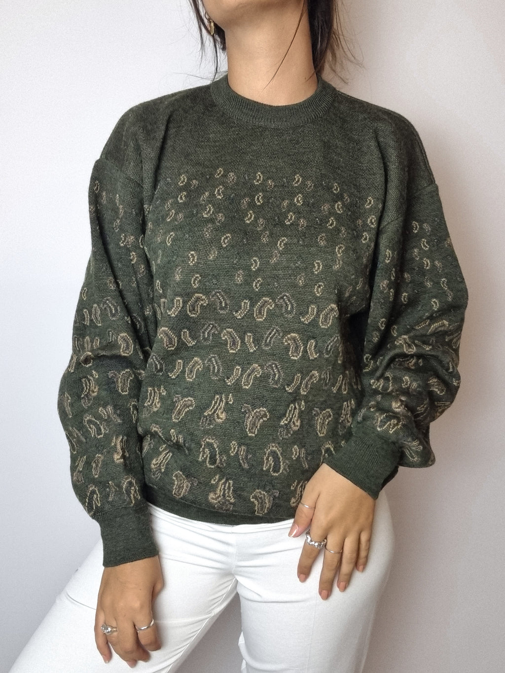 Khaki wool sweater with vintage paisley patterns M 