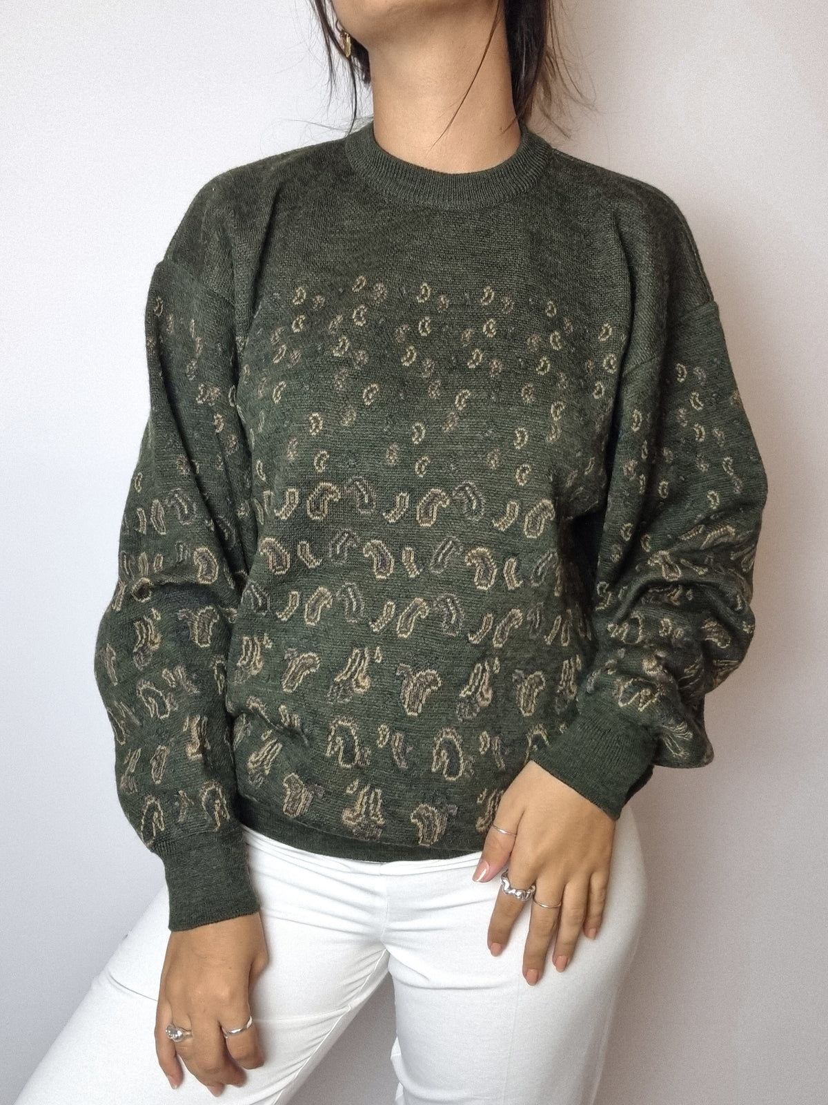 Khaki wool sweater with vintage paisley patterns M 