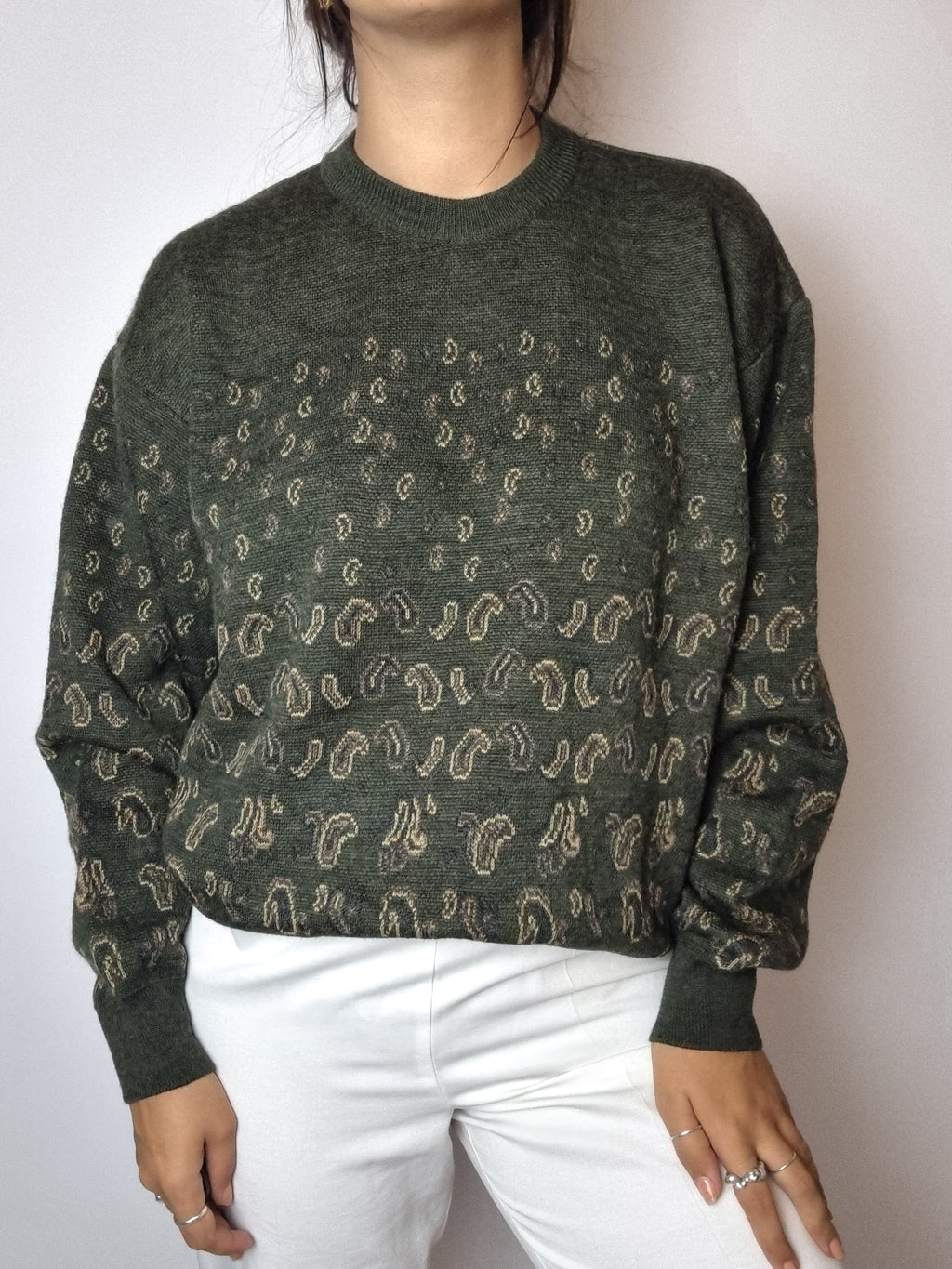 Khaki wool sweater with vintage paisley patterns M 