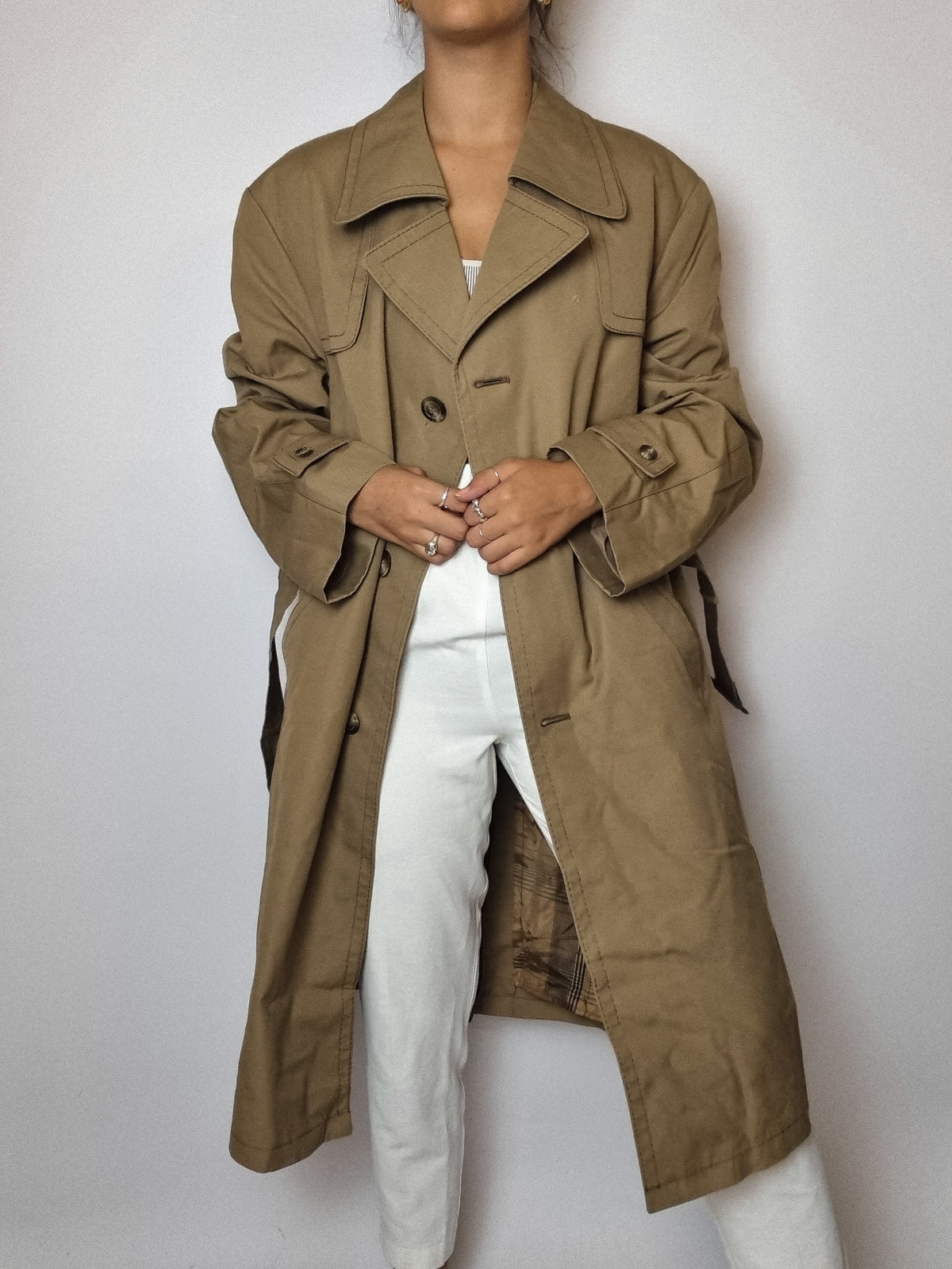 Vintage dunkelbeiger/khakifarbener Trenchcoat M/L 
