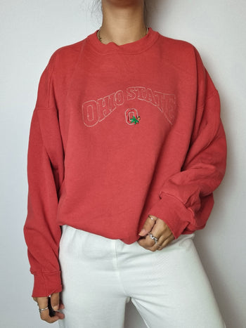 Vintage red American sweater M/L 