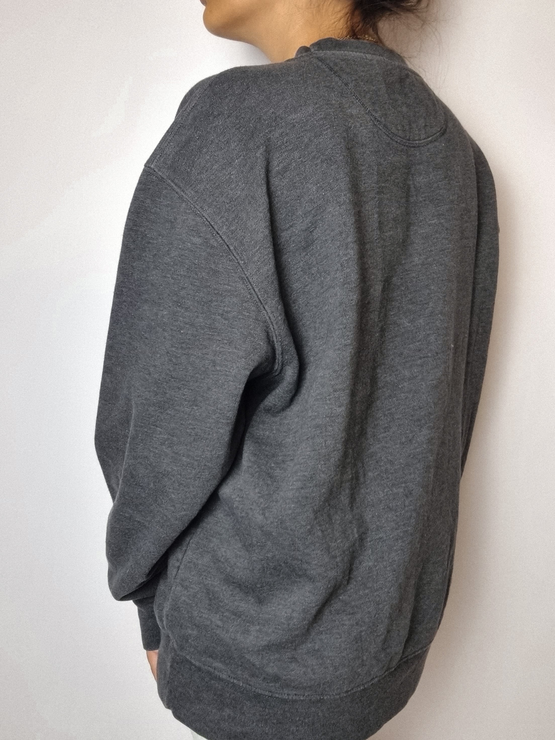 Vintage gray American Tritons sweater M/L 