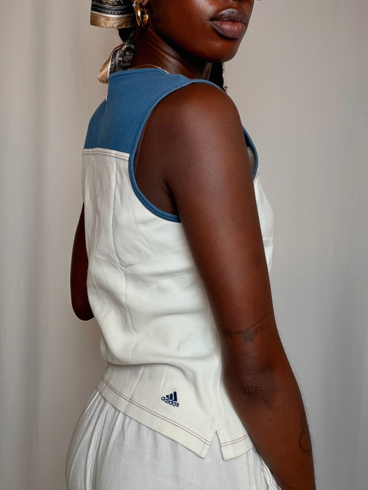 Tshirt Blanc Et Bleu Adidas S vintage