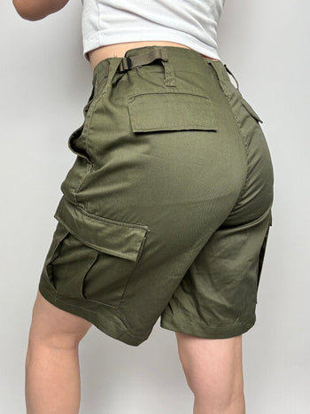 Vintage khaki cargo shorts