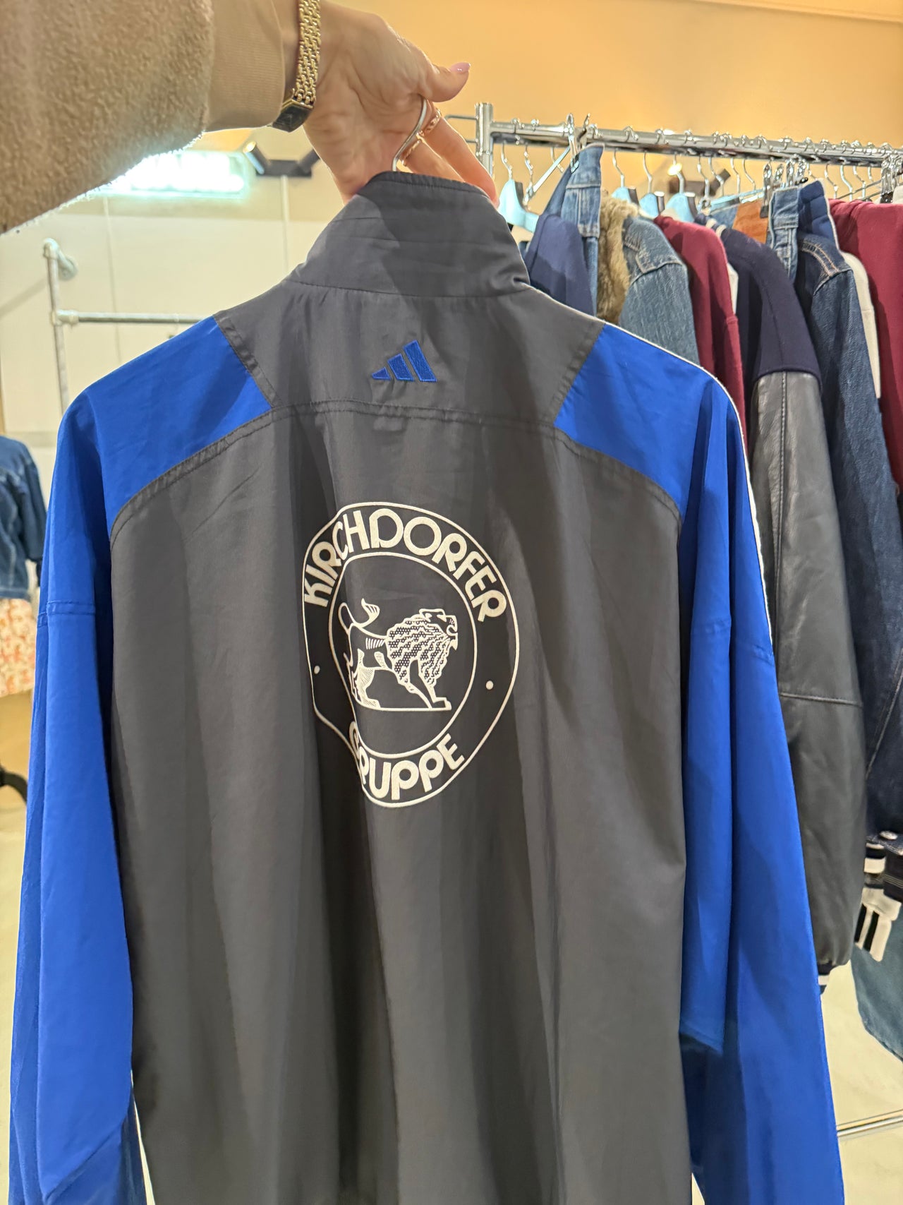 Jacket de sport bleue et noire ADIDAS L/XL