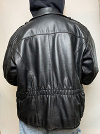 Perfecto en cuir vintage avec ceinture intégrée