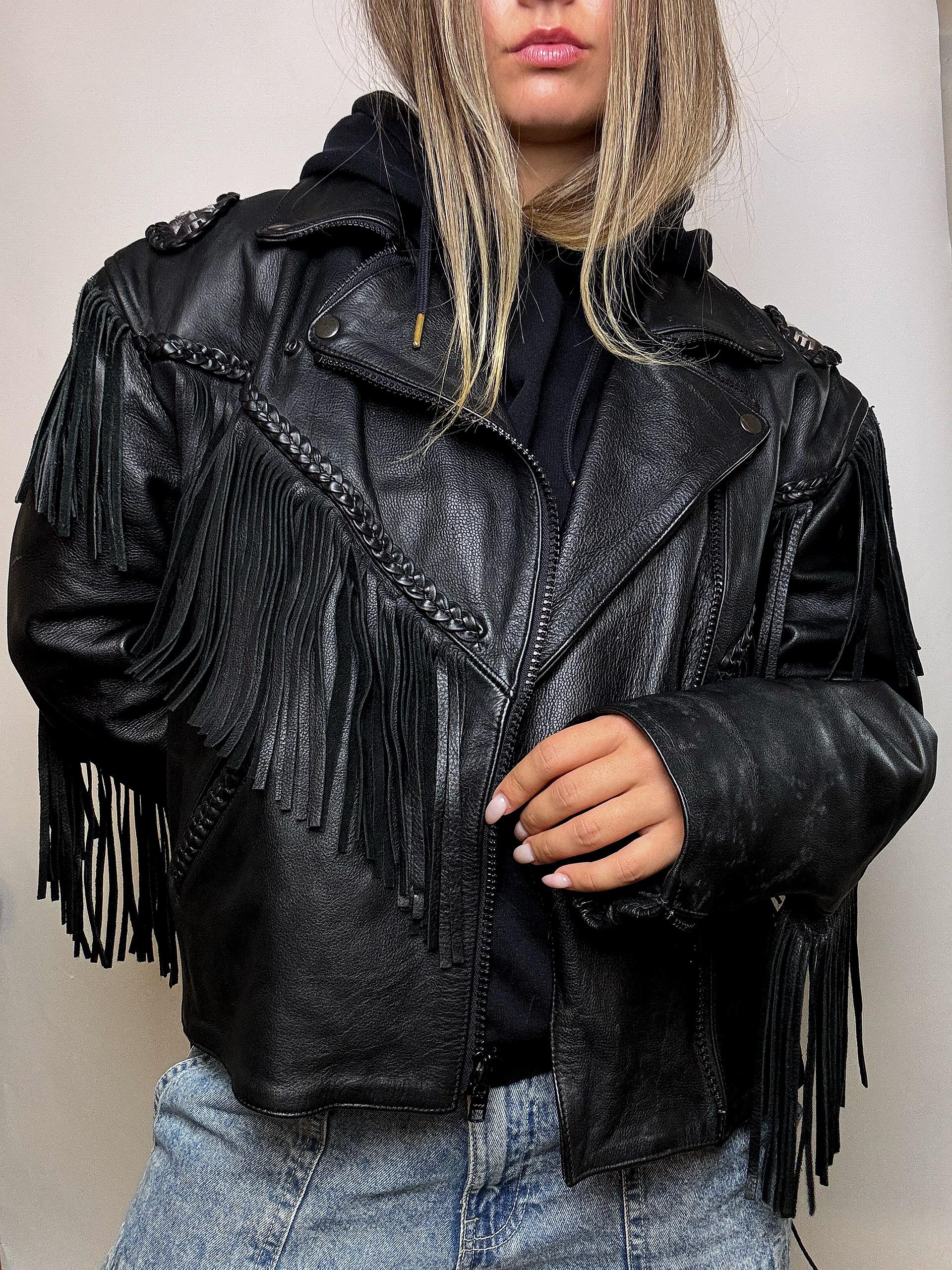Vintage Bikerjacke aus schwarzem Leder mit Fransen, Größe M/L
