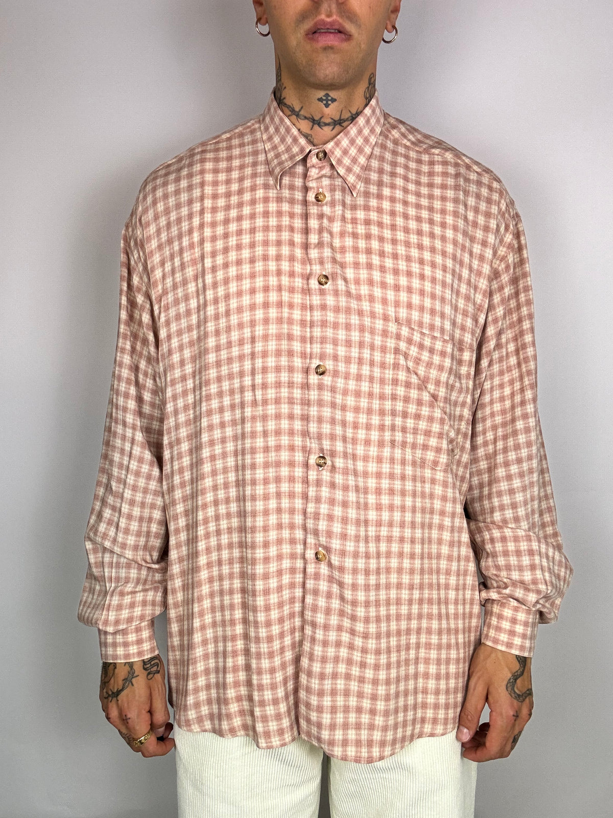 Loose-fitting checked shirt in vintage salmon tones