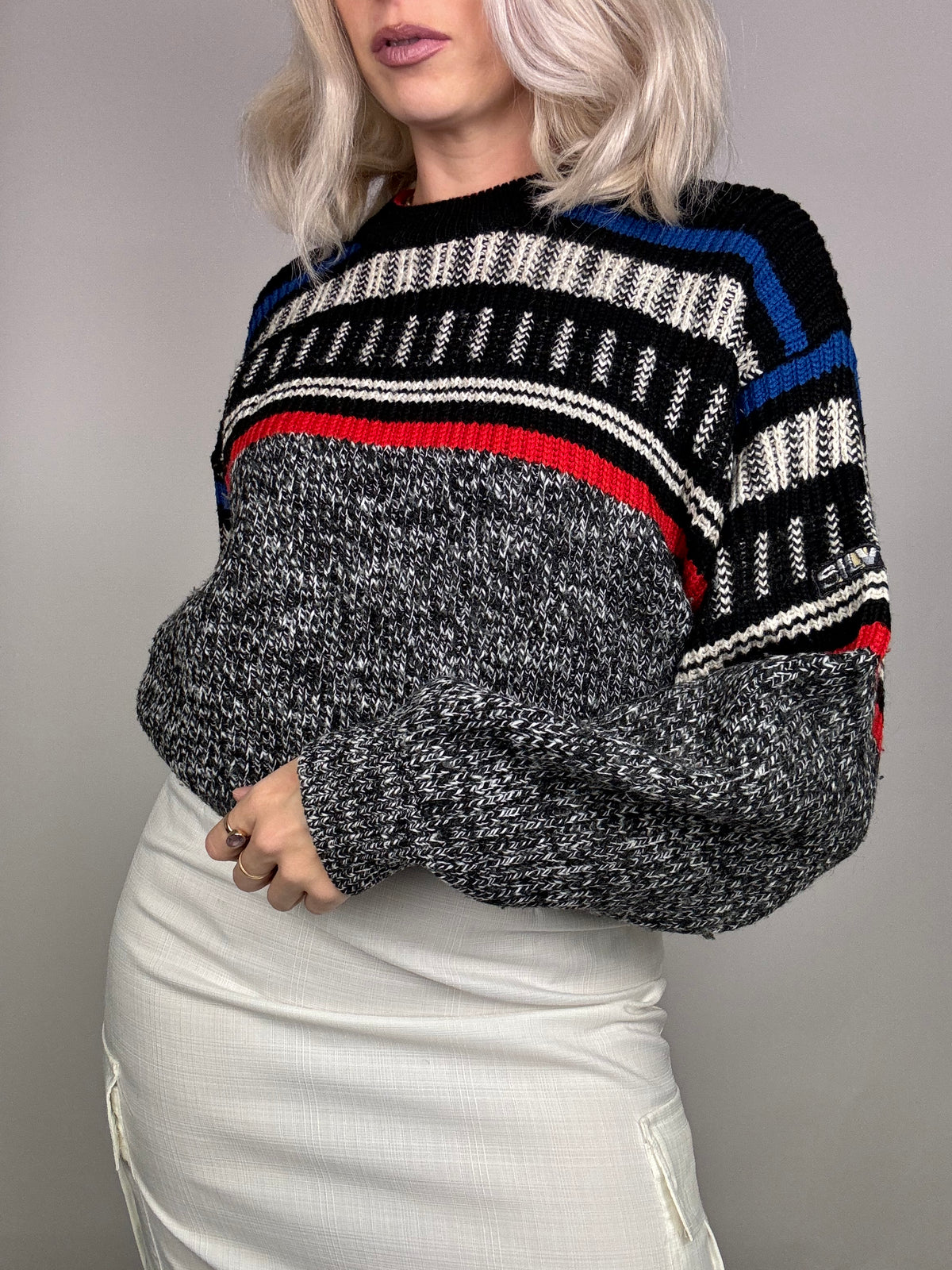 Vintage gray knitted sweater