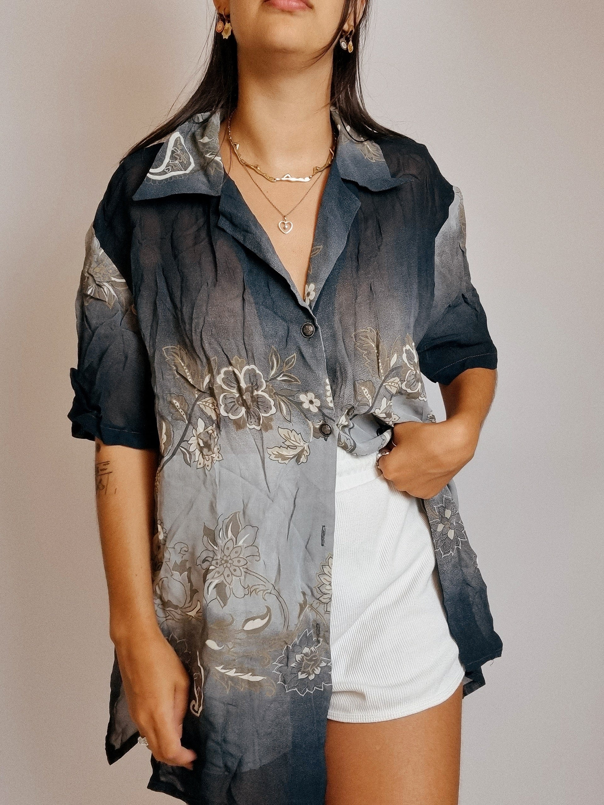 Chemise Vintage 80/90s noire et beige à motifs