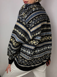 Patterned button cardigan