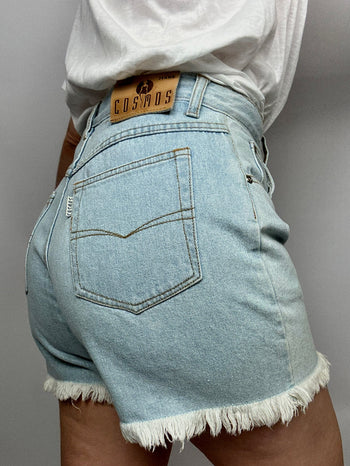 Short en jean bleu clair