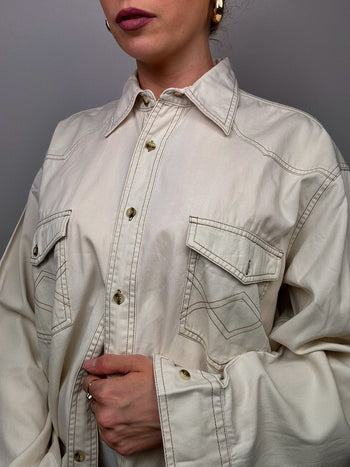 Sur chemise vintage blanche cassée