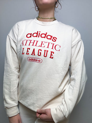 Cream white and red vintage adidas sweater M/L