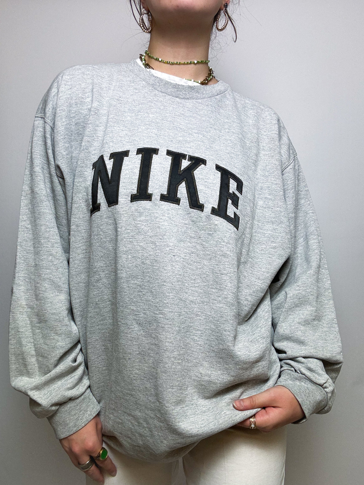 Gray vintage Nike sweater L