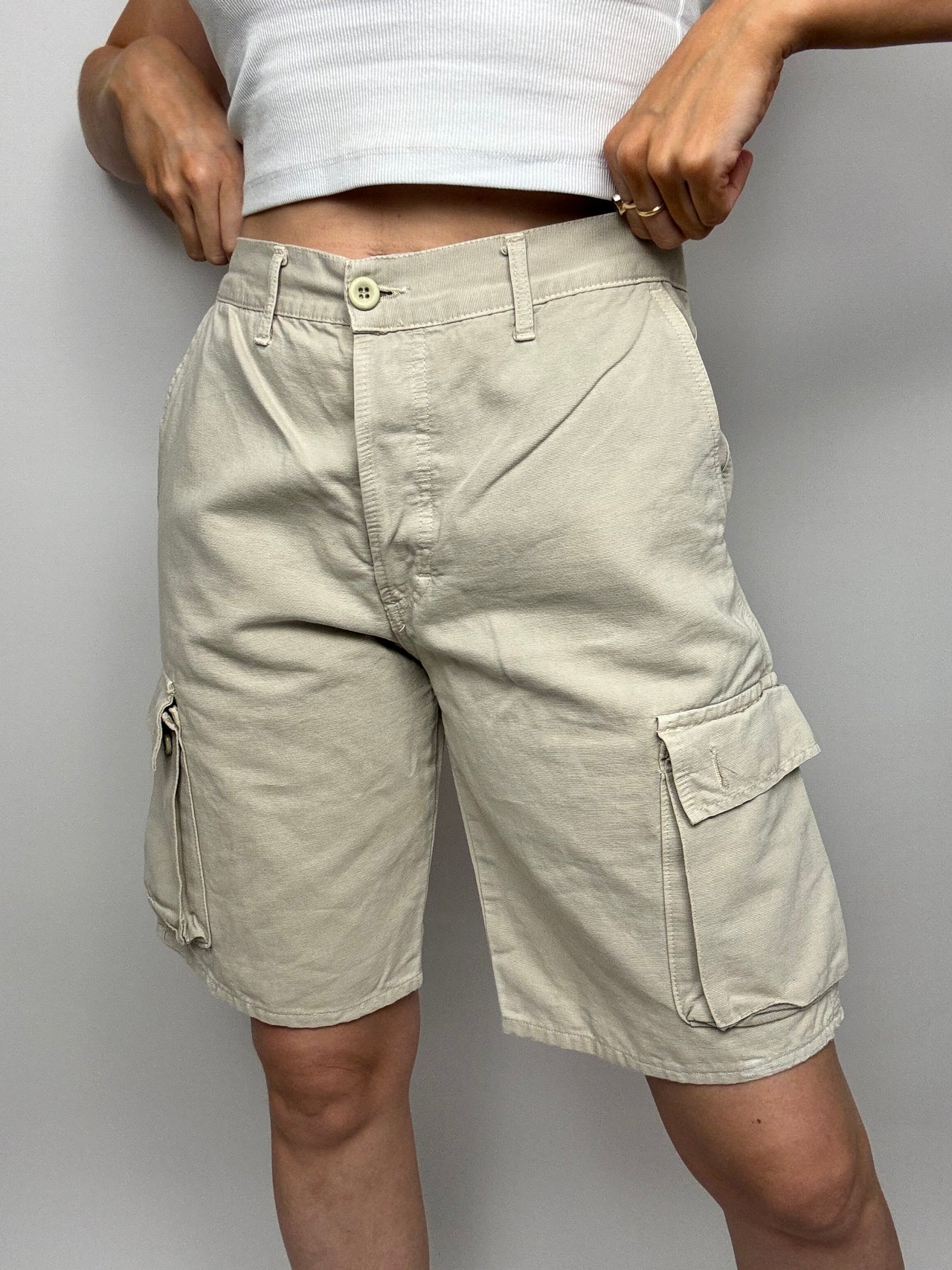 Beige Vintage-Cargo-Shorts